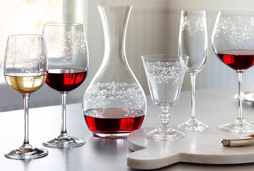 Lucca Ligne Wine Glasses