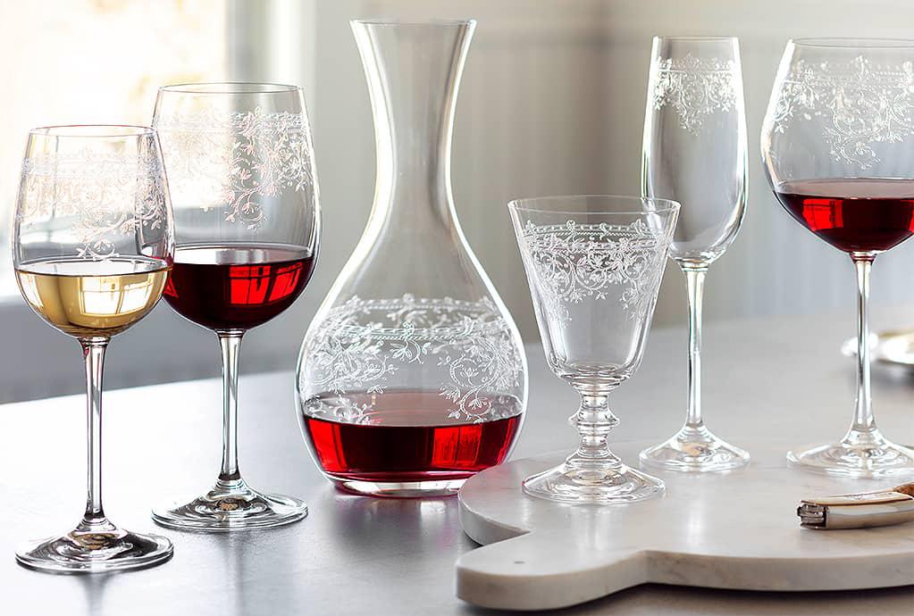 Lucca Ligne Wine Glasses