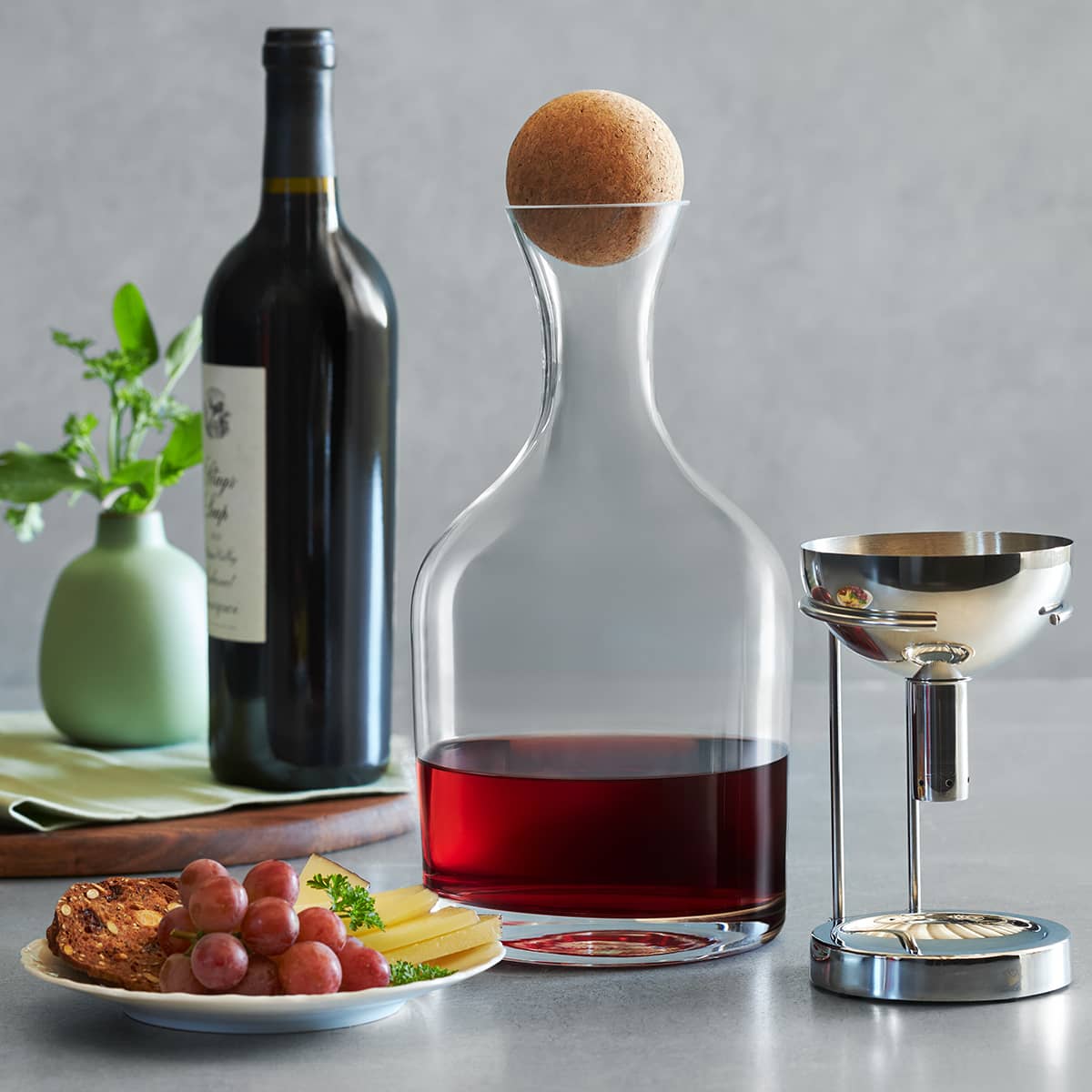 Bordeaux Wine Decanter & Stopper #36794 | IWA Wine