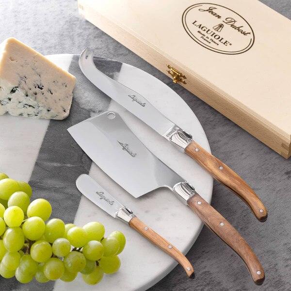 Three Olivewood-Handled Knives & Cutting Board